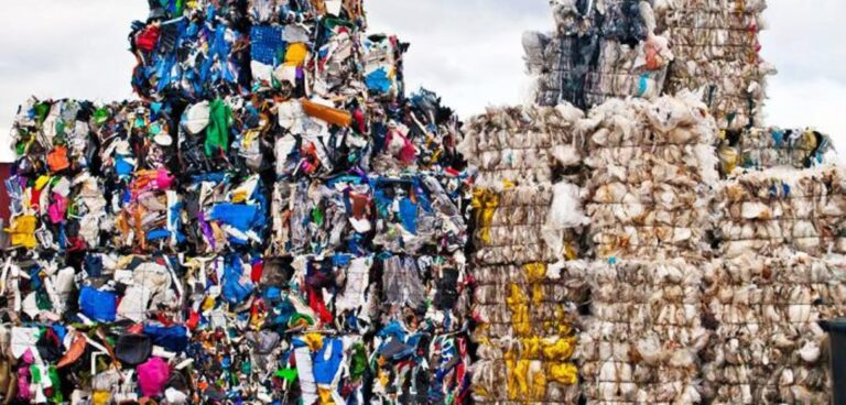 V třídění a recyklaci plastových odpadů jsme ti nejlepší?