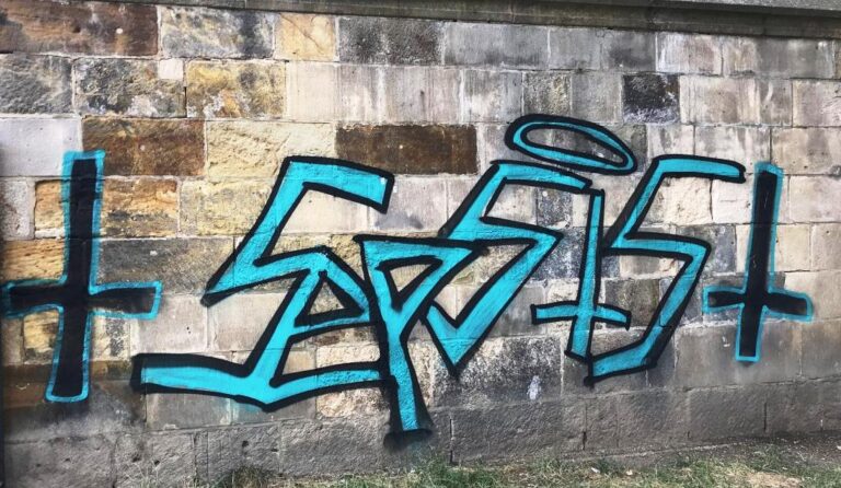 Procesní odpady a plýtvání investic státu v kauze graffiti Karlův most