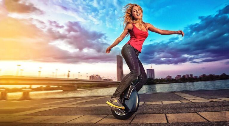 Osobní mobilita se velmi rychle rozšiřuje v podobě elektrokol nebo elektrických jednokolek.