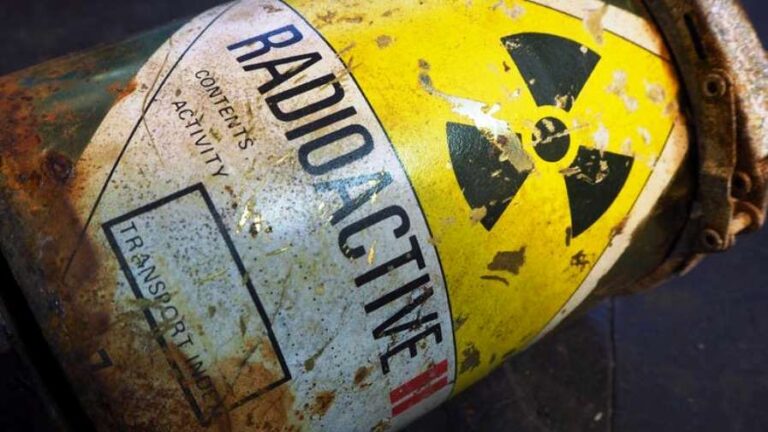 Obří podzemní zařízení pro výzkum jaderného odpadu