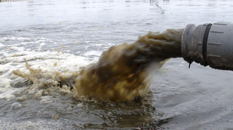 Pokuta za vypouštění odpadních vod do Labe