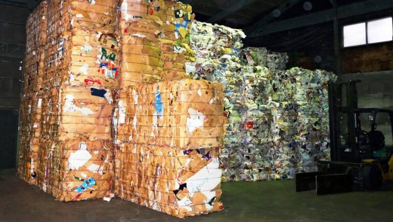 Papírové odpady a situace v oblasti sběrového papíru a recyklace