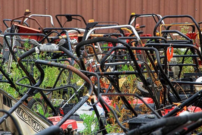 Starou zahradní techniku můžete nechat zdarma odvézt k recyklaci
