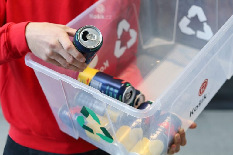 Potřebnost třídění a recyklace nápojových plechovek v ČR