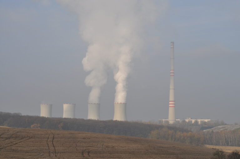 Ministerstvo posvětilo elektrárně Chvaletice výjimku z emisních limitů